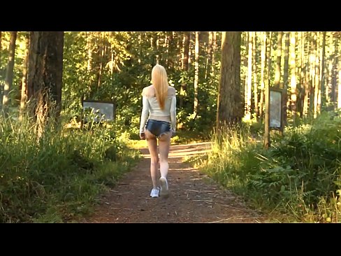 ❤️ Mulier pulchra tardum, non nuda video Anal video apud nos
